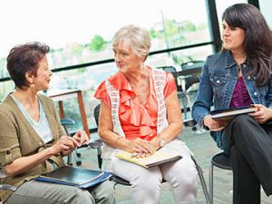 Women-in-support-group-article.jpg